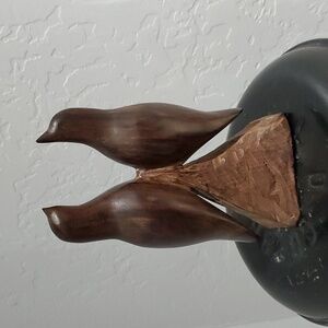 VINTAGE MID CENTURY TWO WOODEN DOVES BIRDS HAND CARVED HARDWOOD ARTISAN BROWN